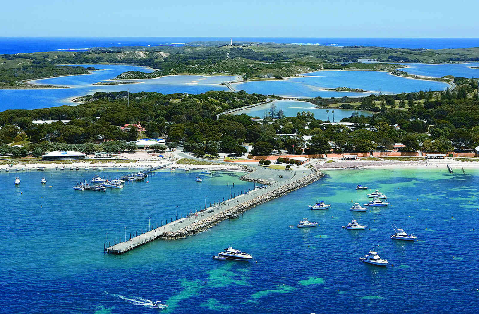 sealink-rottnest-island-parking-facilities-sealink-rottnest-island